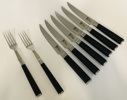 6 Kai Shun Classic steakknive samt 2 gafler