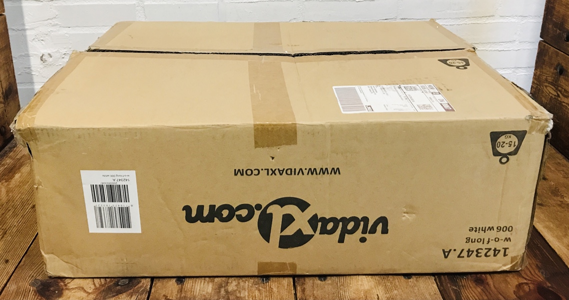 vidaXL håndvask med hul til vandhane (model: 142347)