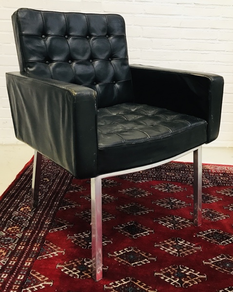 Vincent Cafiero (f. 1930) lounge-/armstol, fremstillet ved Knoll International (2*)