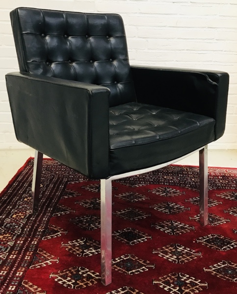 Vincent Cafiero (f. 1930) lounge-/armstol, fremstillet ved Knoll International (1*)