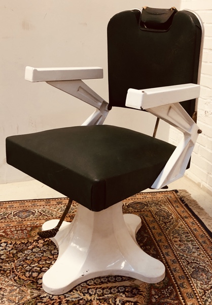 Fransk Art Deco barberstol (ca. 1940'erne), fremstillet ved AFOC (*2)