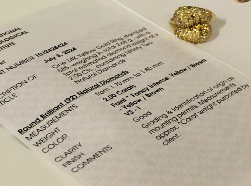 Guld: Pavé ring udført i 14kt./585 prydet m. 92 naturlige diamanter 