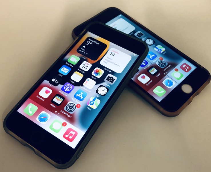 2 Apple iPhone 7 (32/128GB) m. cover 