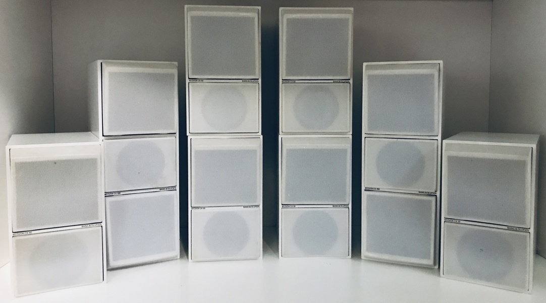Samling af Bang & Olufsen Beovox CX 50 (6 enheder) samt Beovox 100 CX (2 enheder) højtalere 