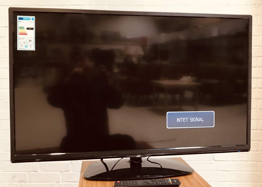 JVC LT-40E71 40" LED TV m. Full HD-opløsning m. tilhørende fjernbetjening 