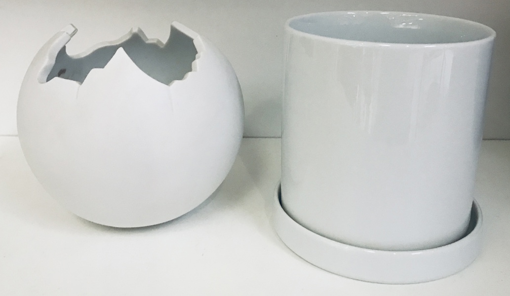 Jens-Fleming Sørensen Globe hvid bisquit skål for Royal Copenhagen samt Verner Panton potteskjuler m. underskål I(hvid)