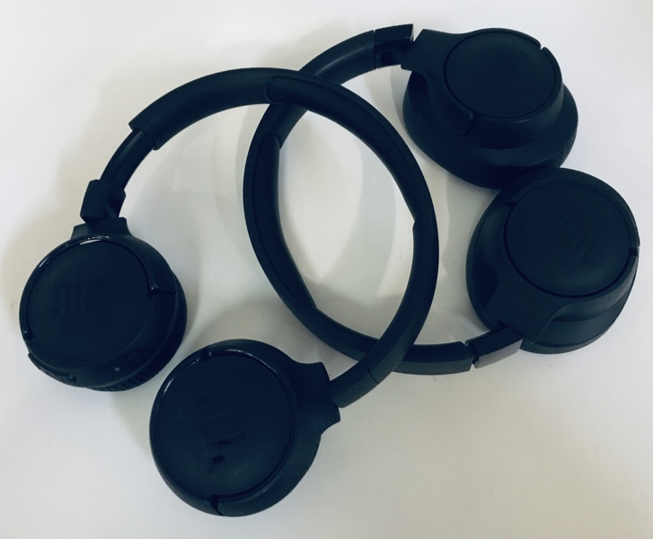 +M: JBL Tune 720BT Over-Ear trådløse hovedtelefoner samt JBL Tune 570BT On-Ear trådløse hovedtelefoner (B 520, 561/25)