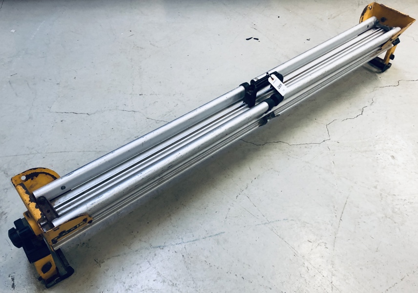 Dewalt DE 7023 understel/kap- og geringssav/arbejdsbord