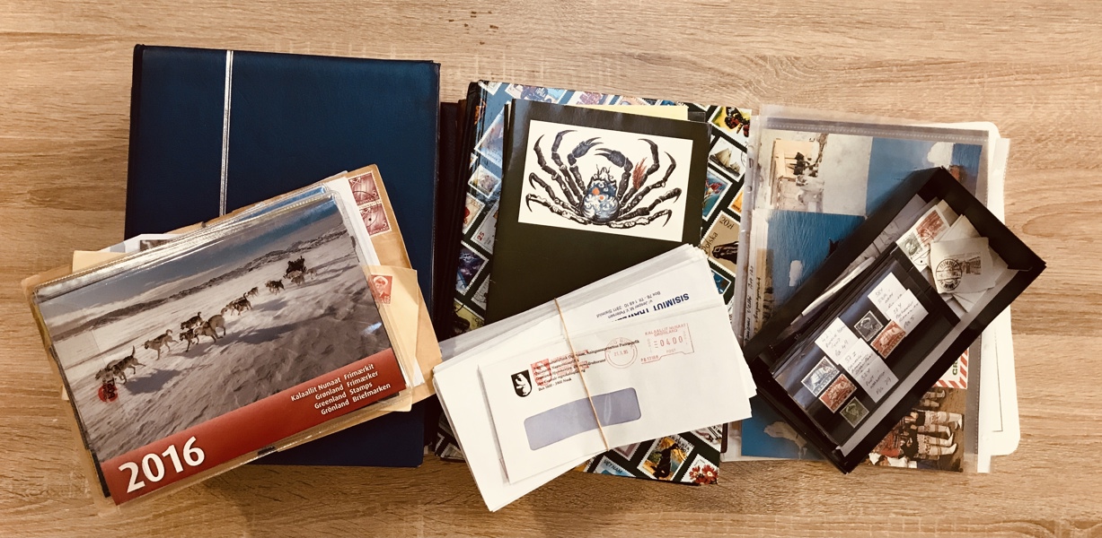 Frimærker: 10 gode lagerbøger + samling m. Grønland