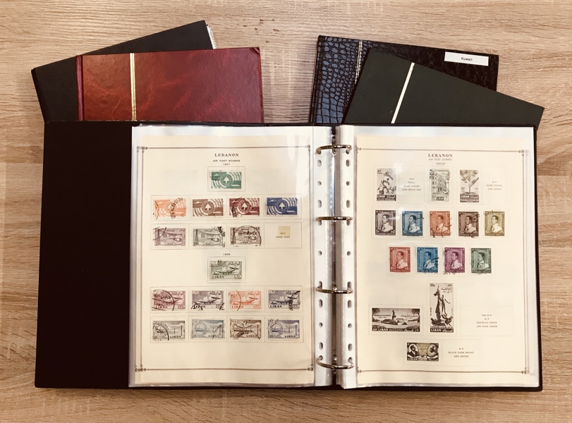 Frimærker: 5 mapper/indstiksbog m. Bhutan, Dubai, Kuwait samt Libanon 