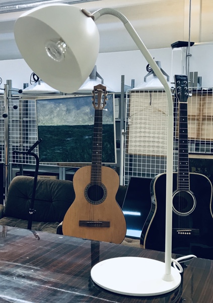  +M: Halo Design: Oslo bordlampe (45cm)