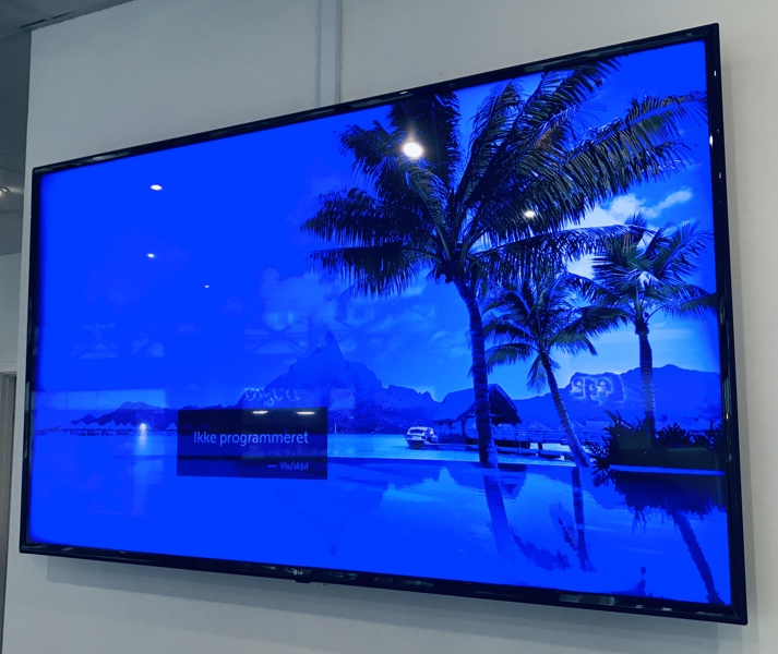 +M: LG 65" 4K UHD Smart-TV m. tilhørende fjernbetjening