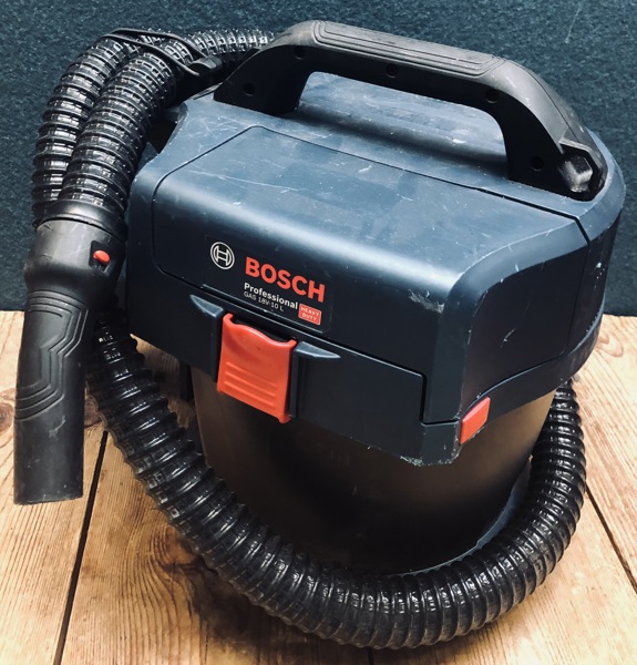 Bosch GAS 18v-10 L (260w) værkstedsstøvsuger (P 220/24)