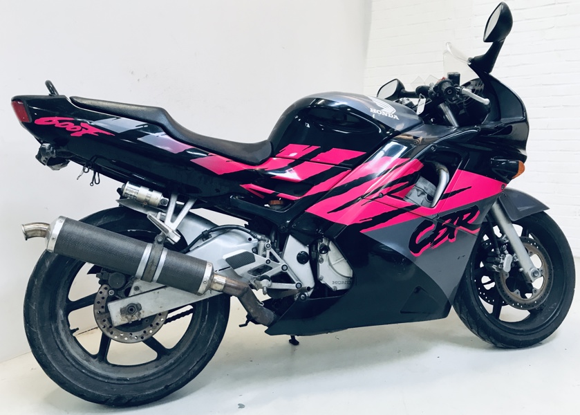 +M: Honda CBR 600 F (1993) - Stel.: HMPC252203950