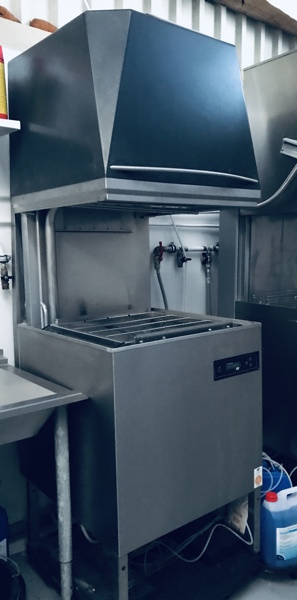 +M: Ken DW 410 industriop-/hættevaskemaskine (2015)