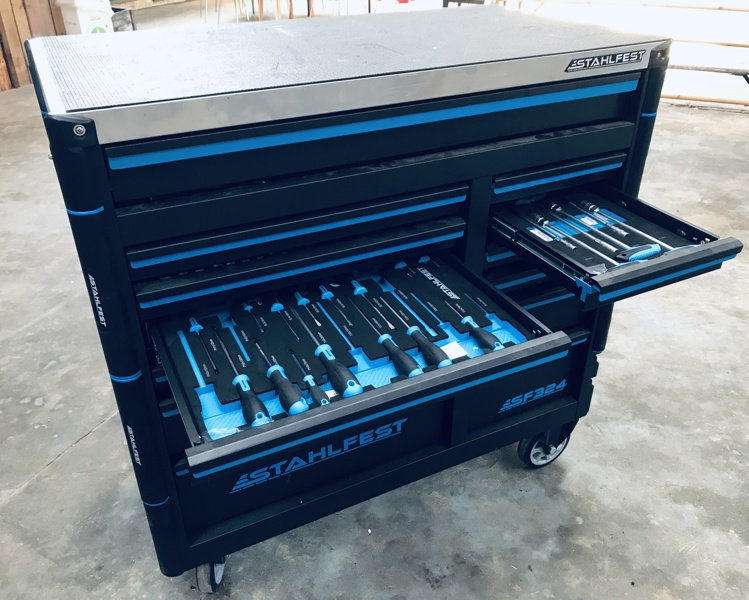 +M: Stahlfest SF324 værkstedsvogn m. 13 skuffer og værktøj (dele)