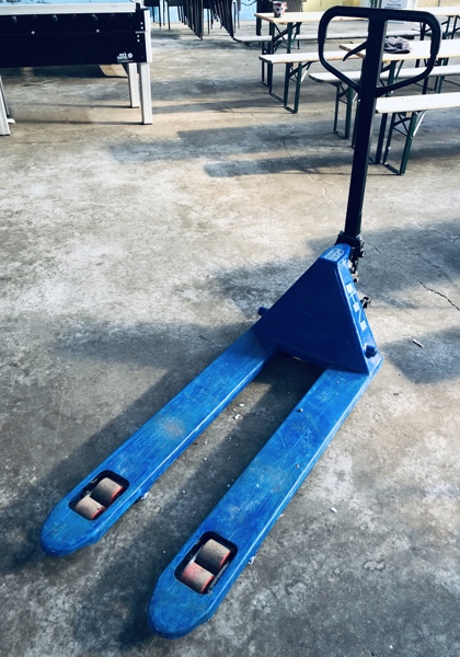 +M: NH palleløfter (2500 kg.)