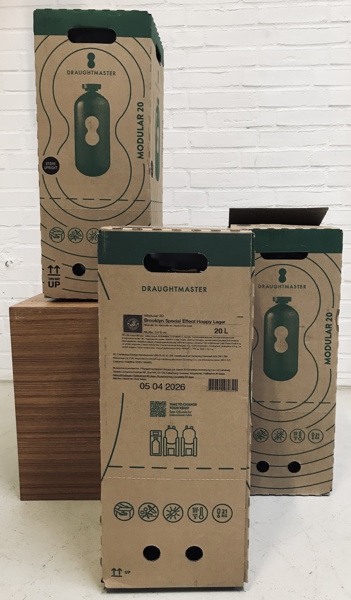 +M: Fadøl/cider: fustage (20l) m. Jacobsen Brown Ale, (20l) m. Jacobsen Playa de Brooklyn fustage (1X20l) samt Somersby Apple (1X20l