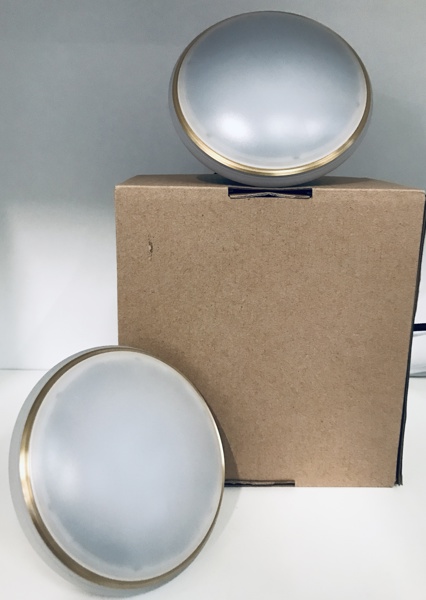 +M: 2 Shade ØS1 væglampe m. Node, formgivet af Øivind Alexander Slaatto