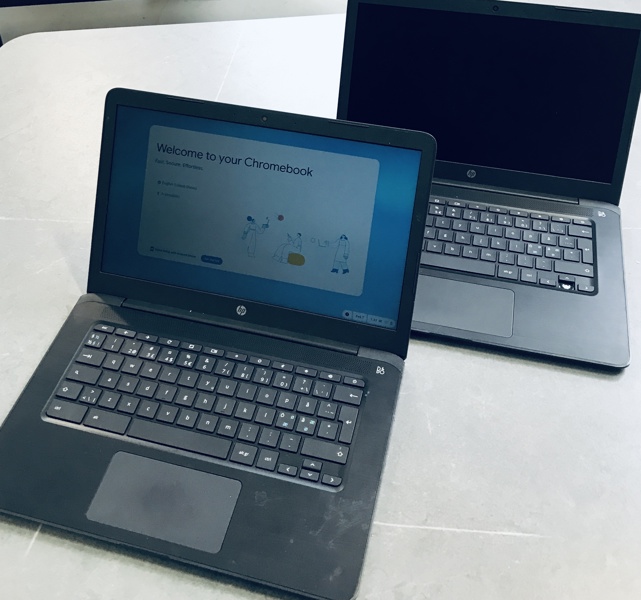 2 Hewlett-Packard Chromebook (TPN-Q216/Q204) laptops m. Bang & Olufsen lyd