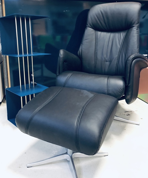 +M: Lexpo Living lænestol m. ottoman 