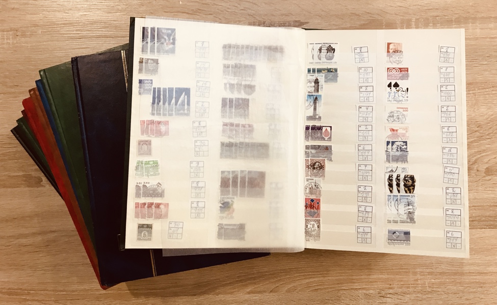 Frimærker: 15 lagerbøger m. Danmark (gammelt -> til nyt)