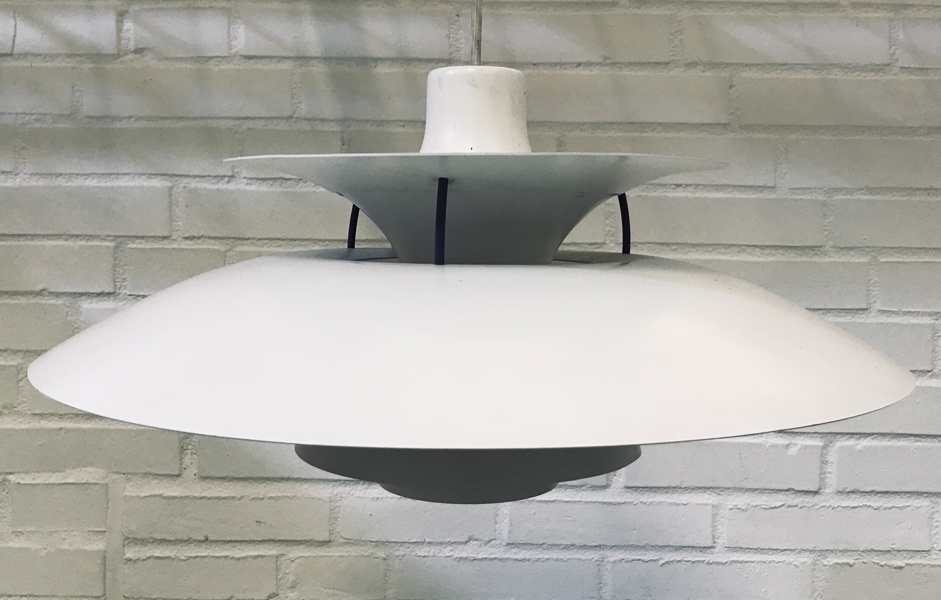 Poul Henningsen (1894-1967) PH 5 pendel, fremstillet ved Louis Poulsen 