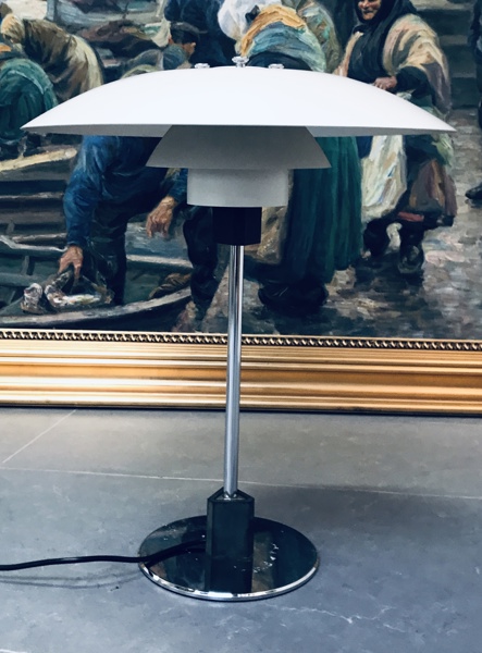 +M: Poul Henningsen (1894-1967) PH 4/3 bordlampe, fremstillet ved Louis Poulsen (Å 2026-0757)