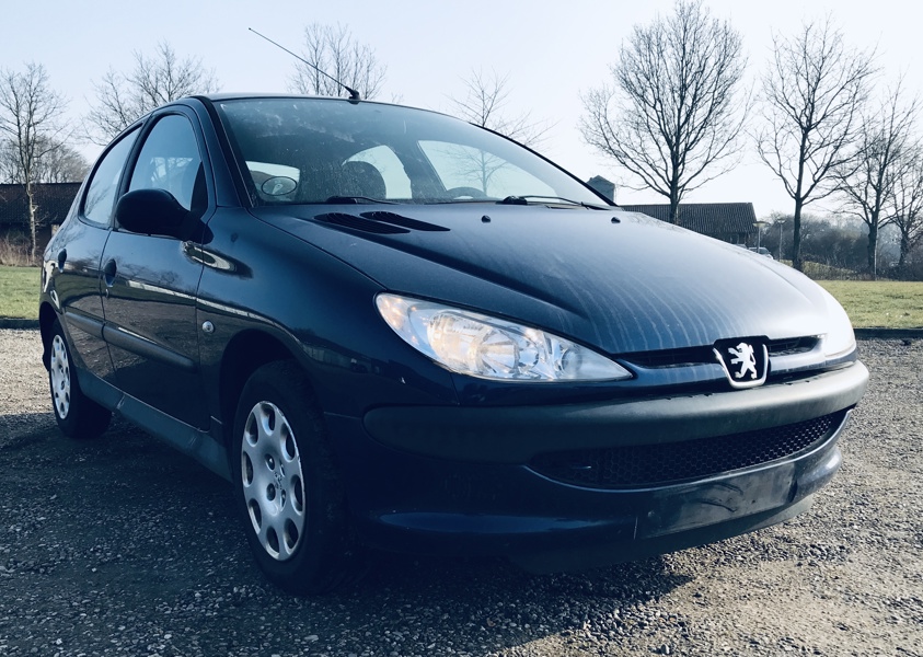 Peugeot 206 1,4 HDI 5d (2007) - Stel.: VF32A8HZA47753954