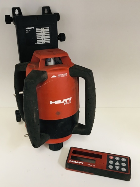 +M: Hilti: PR 25 rotationslaser m. PRA 70 laserbeslag samt PRA 25 rotationslasercontrol (Å 2026-0766)