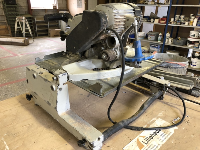 +M: ELU TGS 273 bordsav (220v)