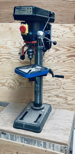 +M: Güde GTB 16/5 søjleboremaskine (230 V) monteret på vogn