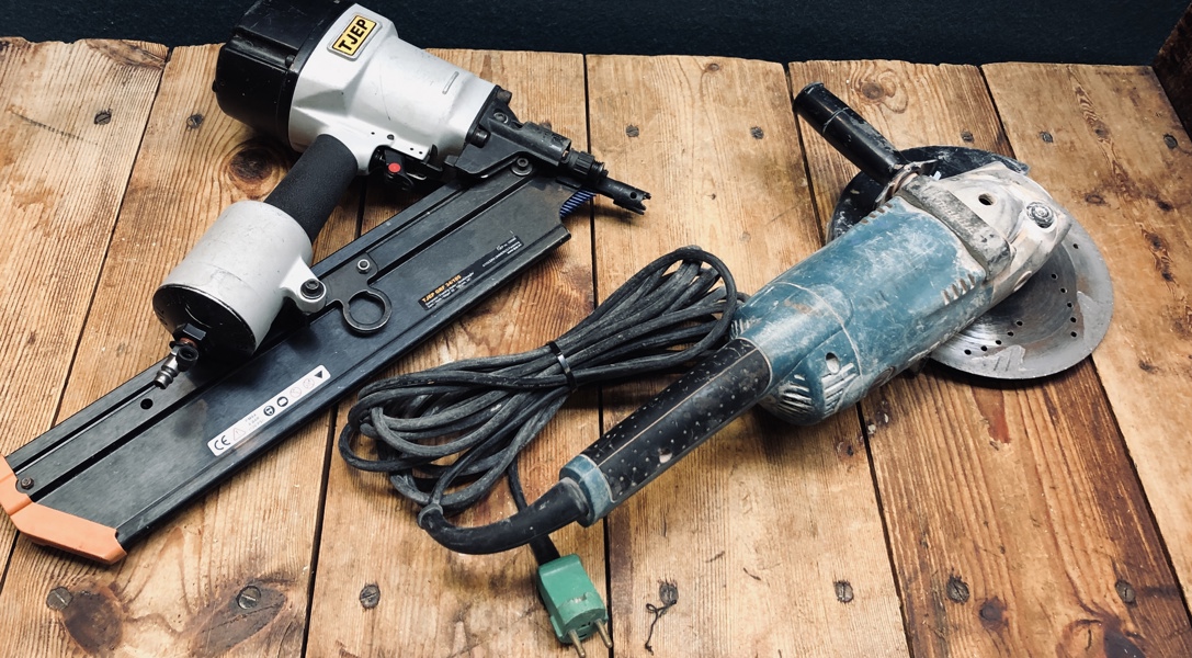 +M: Makita GA9020S vinkelsliber samt TJEP GRF 34/105 sømpistol