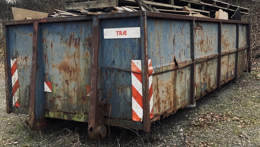 +M: Åben wirehejs container (6X2,3meter)