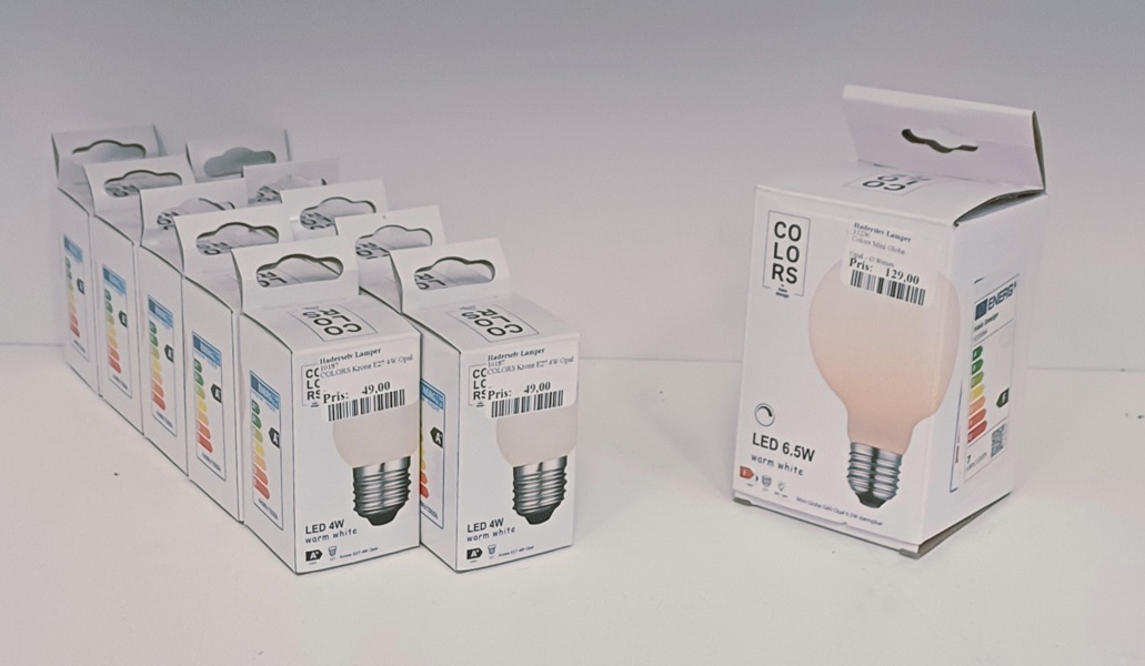 +M: Parti Halo Design Colors LED pære (11 enheder) 10 stk. LED 4W Warm White pærer samt 1 LED 6,5W Warm White pære