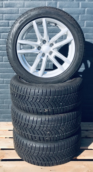 4 Alufælge (17") m. Firestone Winterhawk vinterdæk (255/50/R17)