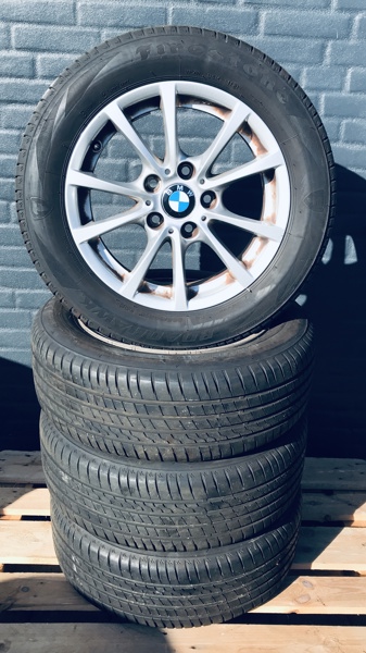 4 originale BMW alufælge (16") m. Firestone Roadhawk sommerdæk (205/60/R16)