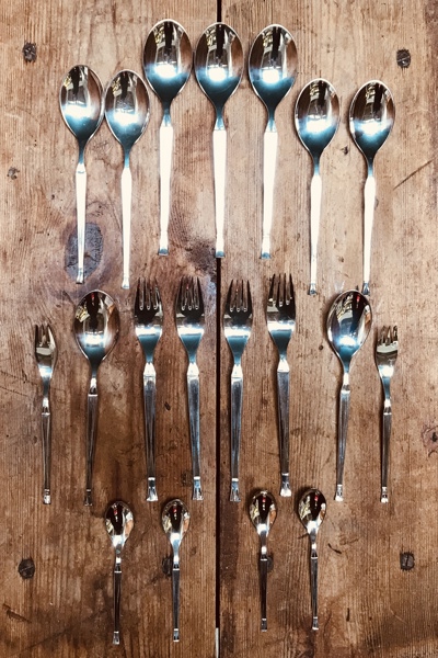 Samling af dansk sølvbestik (plet) - model Juvel fra Finn Christensen (19 enheder)