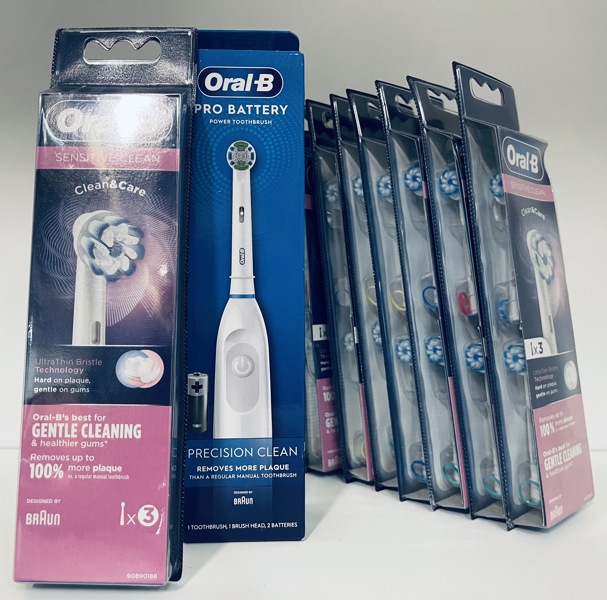 Oral-B Precision Clean el-tandbørste samt 8 stk. 3-pack Oral-B Sensitive Clean børstehoveder (P 259/24)