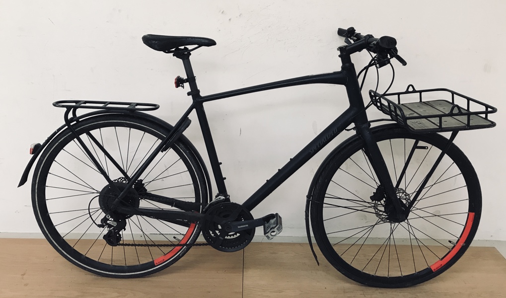 +M: Specialized Sirrus herre-shopper (Å 2025-0218)