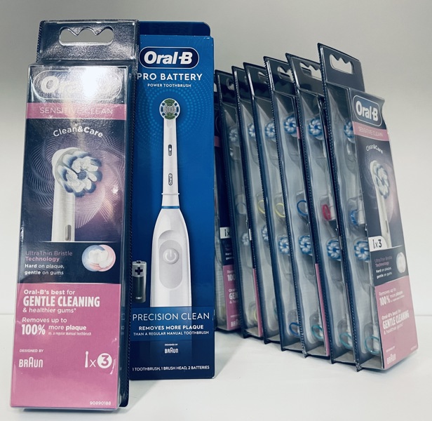 Oral-B Precision Clean el-tandbørste samt 8 stk. 3-pack Oral-B Sensitive Clean børstehoveder (P 259/24)