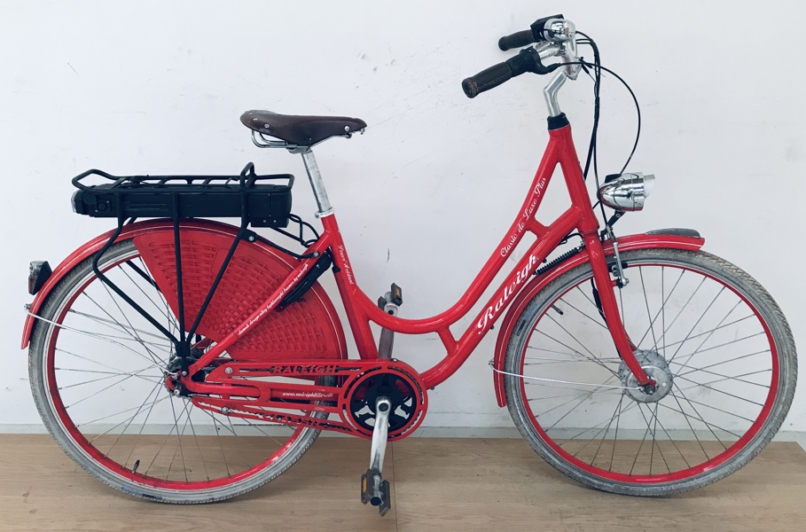 Raleigh Classic de Luxe Plus el-damecykel m. batteri samt Brocks saddel (WN24545G)