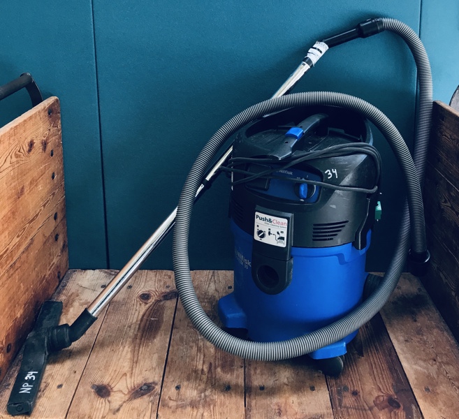 Nilfisk Attix 30-21 PC professionel våd- og tørstøvsuger (230v)