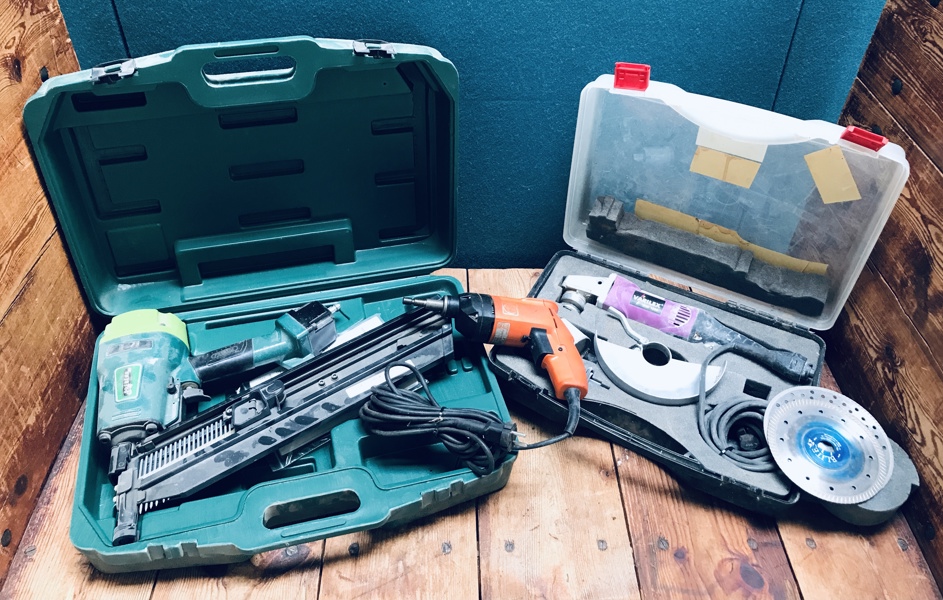 Fein ASse 636-2B boremaskine (230v), Varilex WSF 1600 vinkelsliber (220v) samt Prebena 7KR-RK90 Pneumatisk sømpistol 7 bar