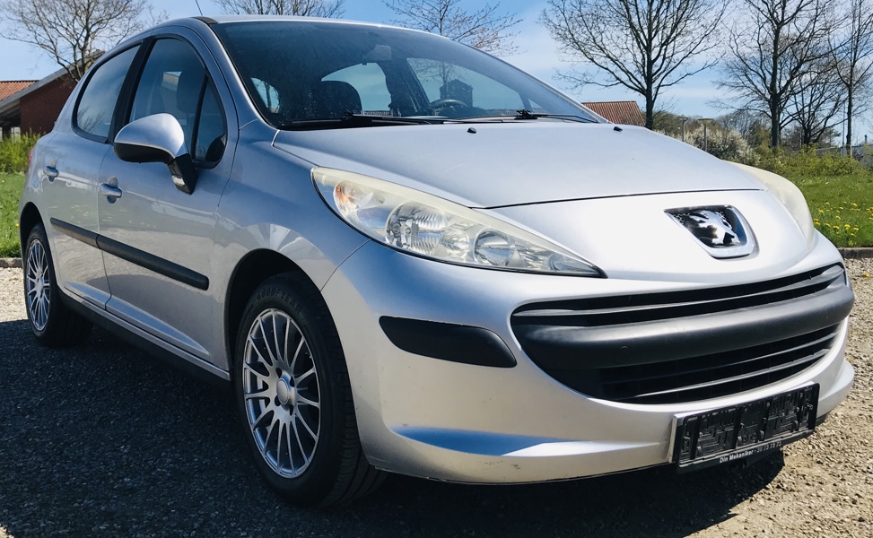 Peugeot 207 1,4I 5D (2007) - Stel.: VF3WCKFUC33845404