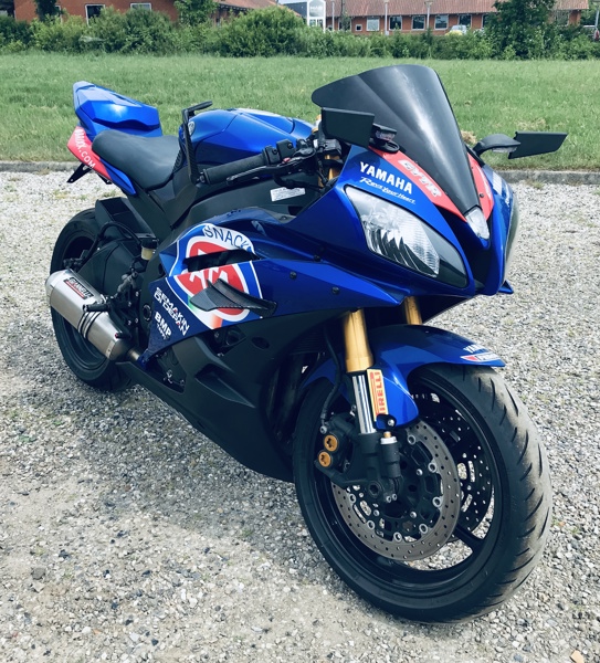 +M: Yamaha YZF-R6 (2009) - Stel.: JYARJ111000007378