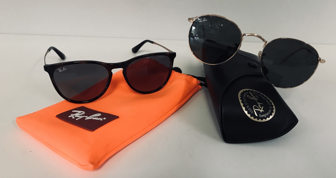 +M: Ray-Ban 'Round Metal' (RB3447) solbrille m. etui samt Ray-Ban 'Erika' Jr. (RJ9060S) solbrille m. dustbag (B 766/25, 346/26)