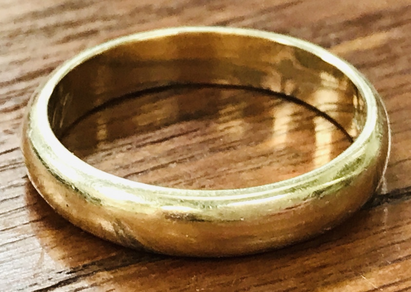 Guld: O. Helm ring udført i 14kt/585 ()