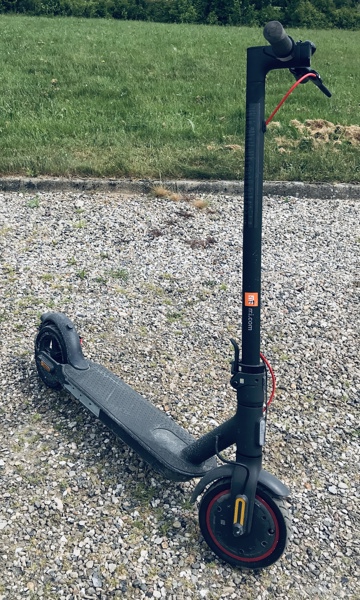 Mi Electronic Scooter Pro 2 elektrisk løbehjul (Å 2026-0966)