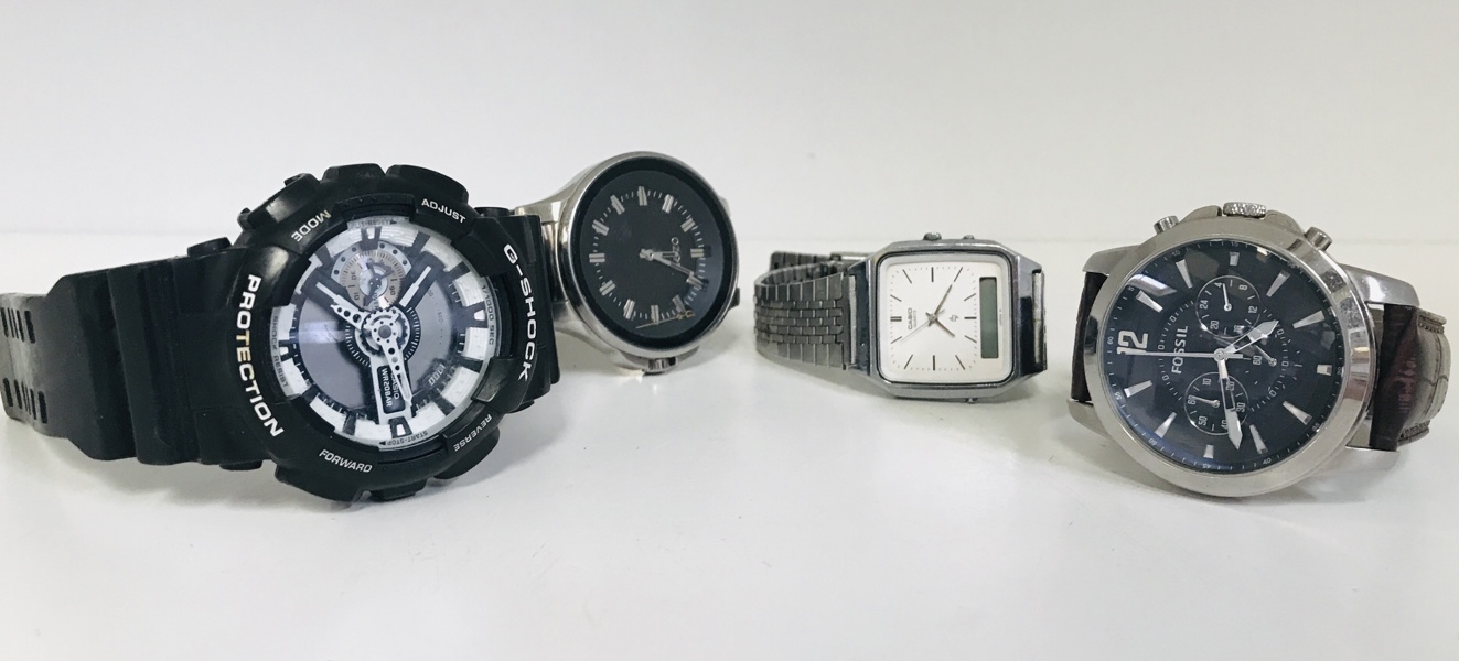 +M: Samling af ure (4 enheder) - herunder Fossil Grant (FS-4532) chronograph, Casio G-Shock (GA-100BW), Casio Quartz samt Ozon (Å 2026-0884)
